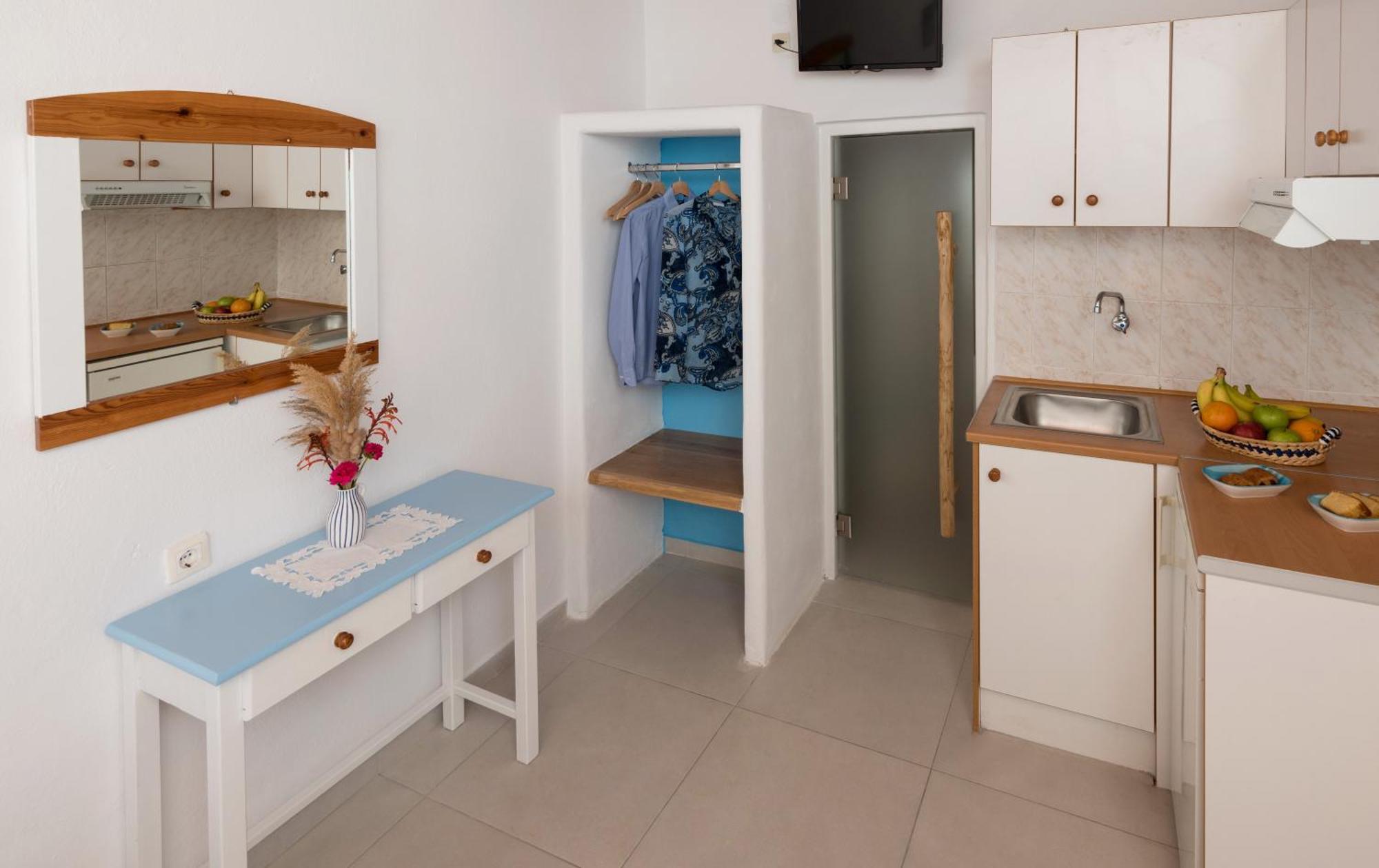 Sarantis Suites & Apartments Provatas 외부 사진